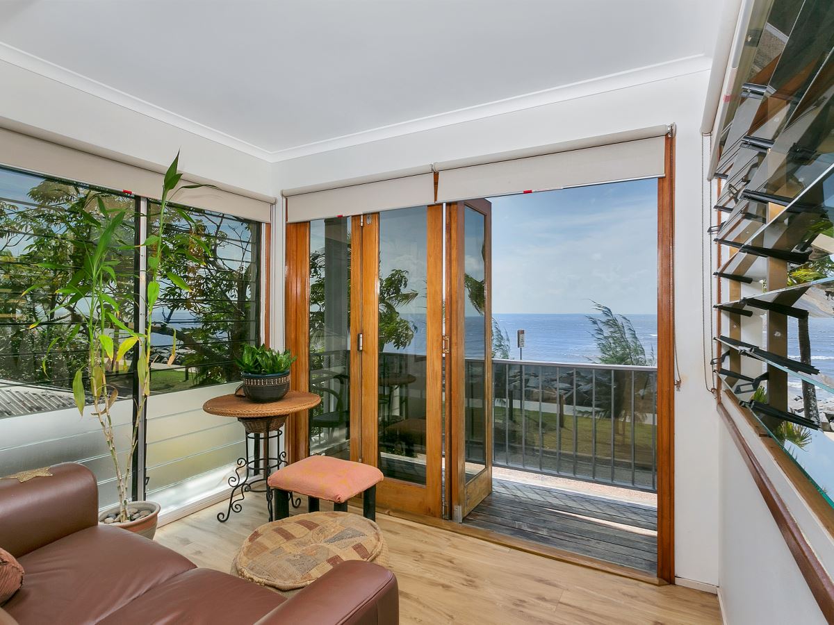 Unique Waterfront Home On 2 Levels