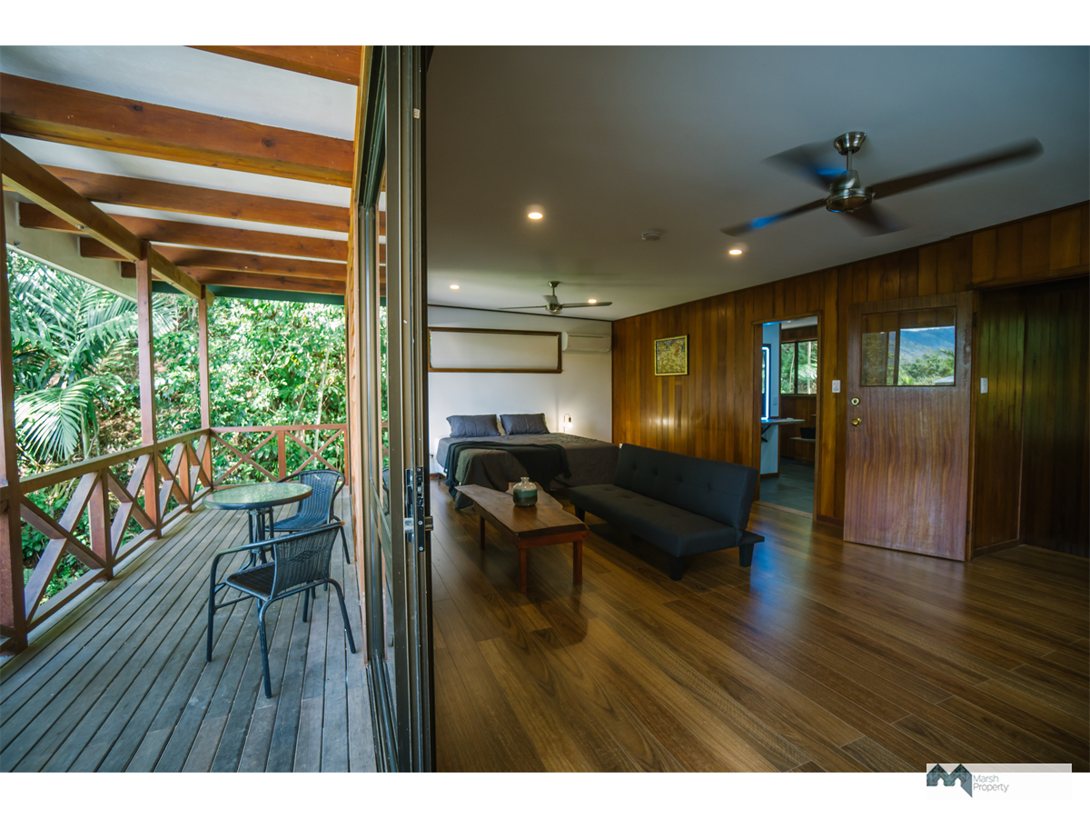 Stunning Studio Apartment – Fully Furnished