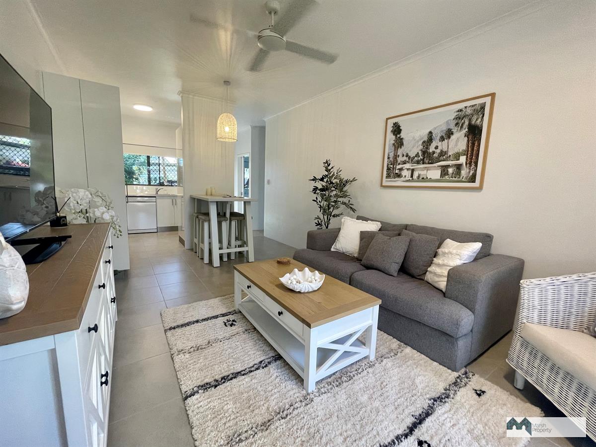 Fully Furnished, As New Unit Near The Beach