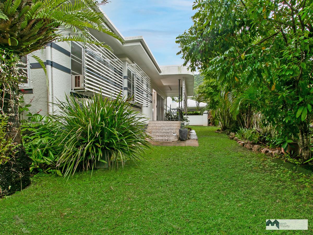 Classic Art Deco Home With Modern Extension