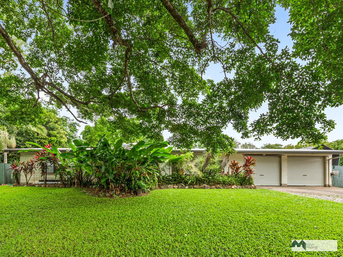 Four Bed Block Home On 1649 Sqm With Sheds