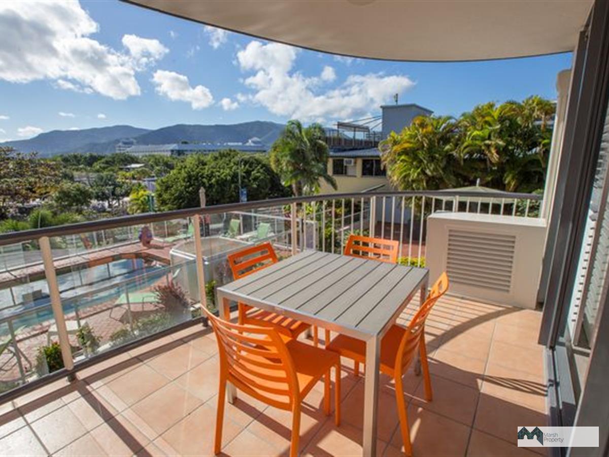 Ocean Views & Conveniently Located