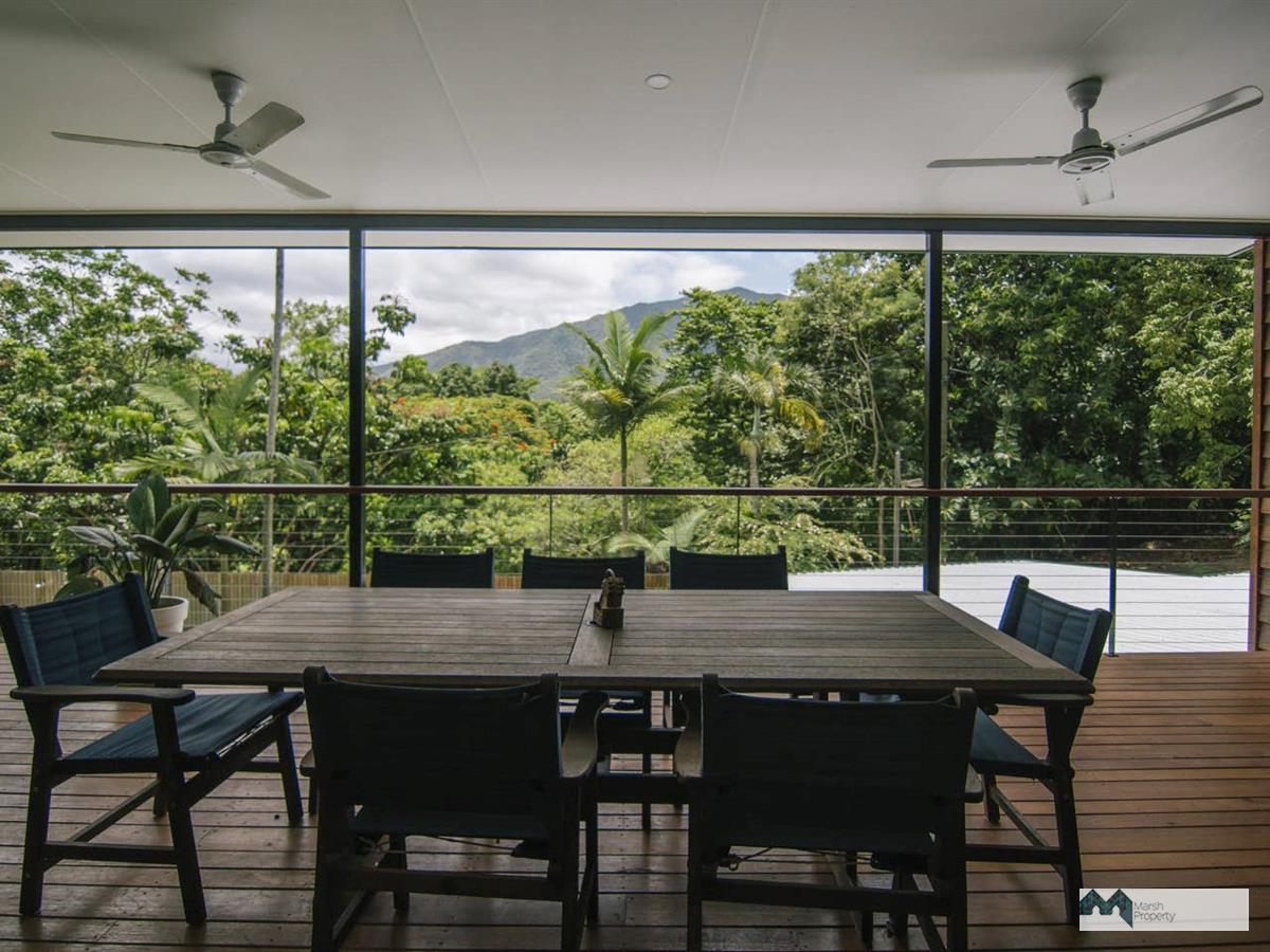 Family Home In The Rainforest – Fully Furnished