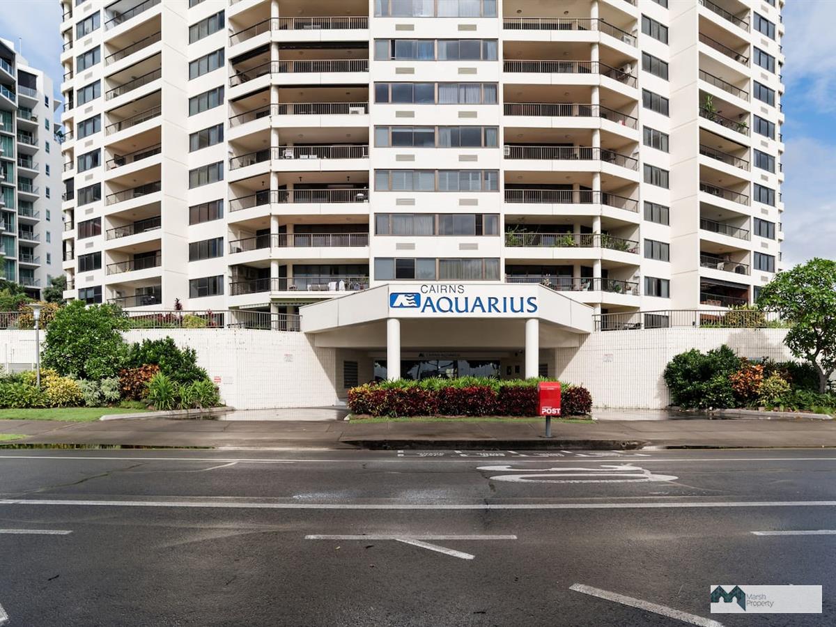 Sleek And Modern 5th Floor Apartment On The Esplanade