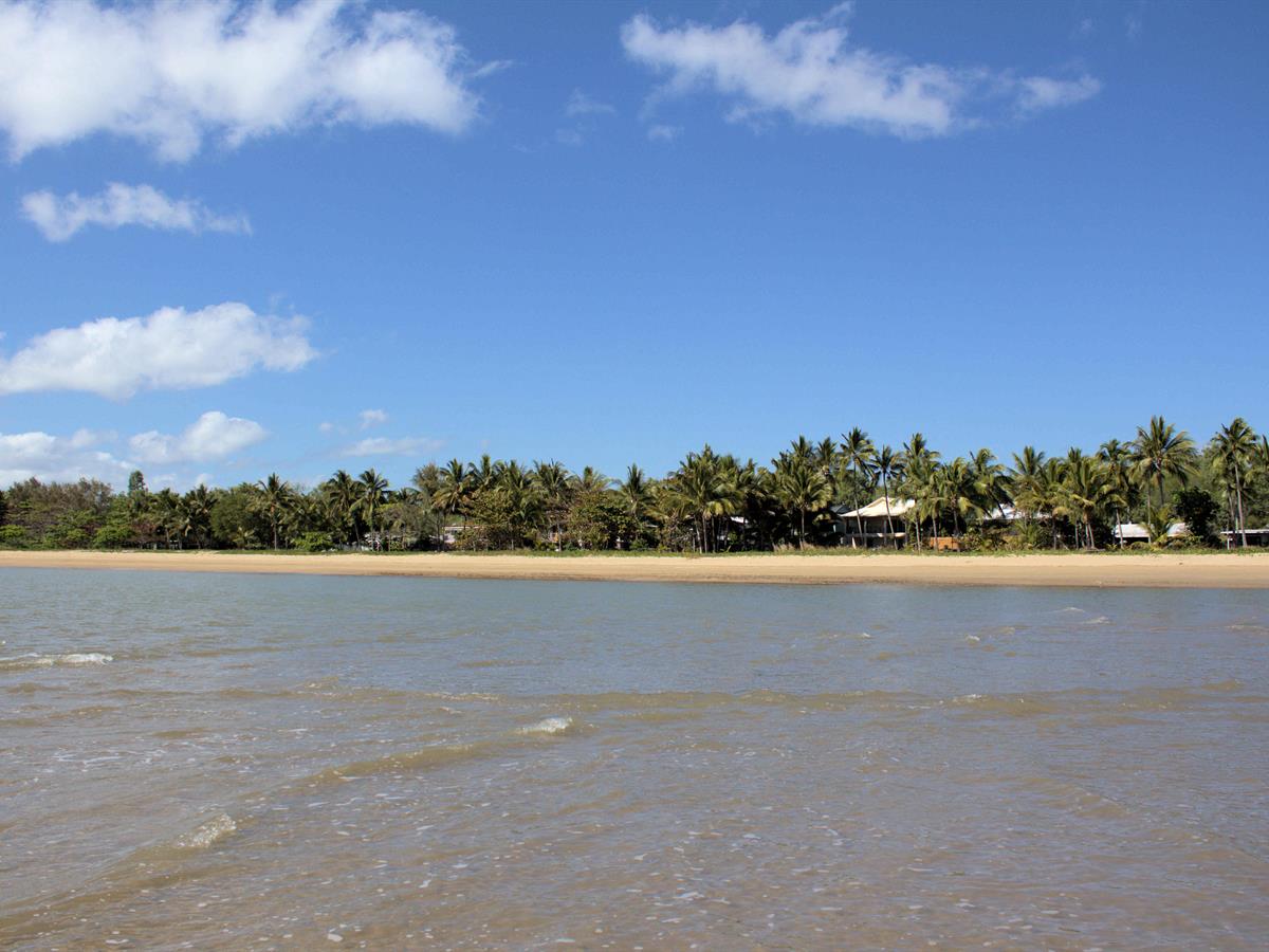 Absolute Beachfront On Cinderella St.