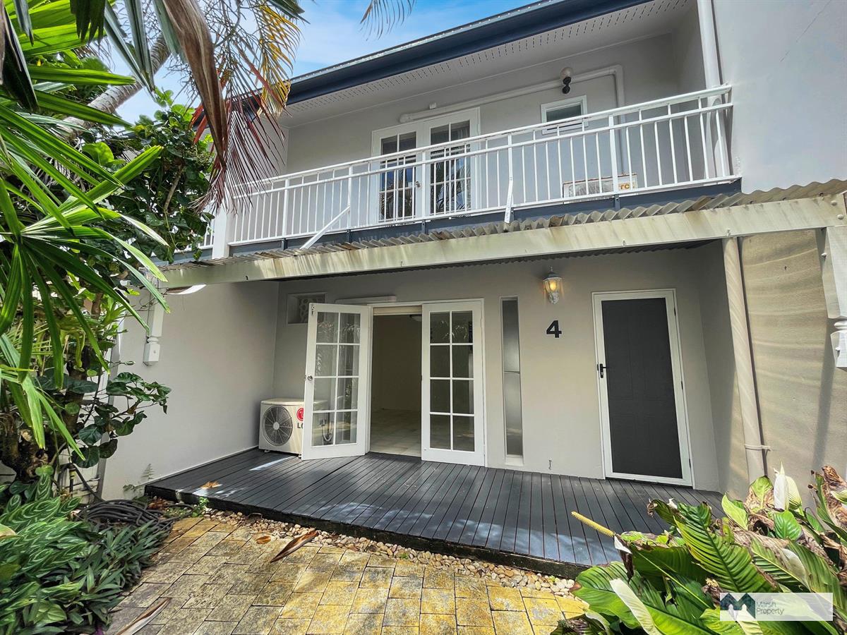 Charming Townhouse In Leafy Freshwater