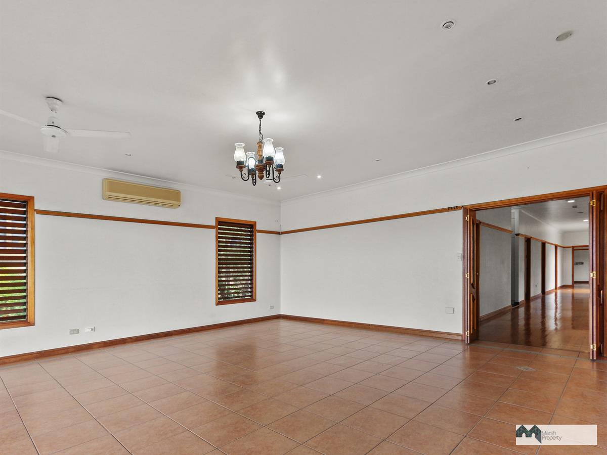 44 Eugenia Crescent, Redlynch - Thumbnail 7