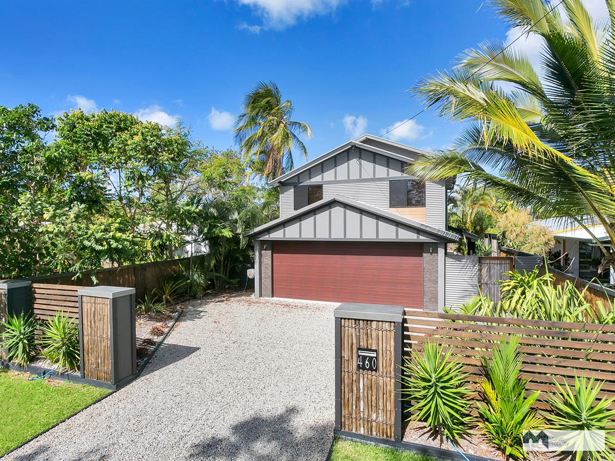 Stylish Fully Renovated Beachside Home