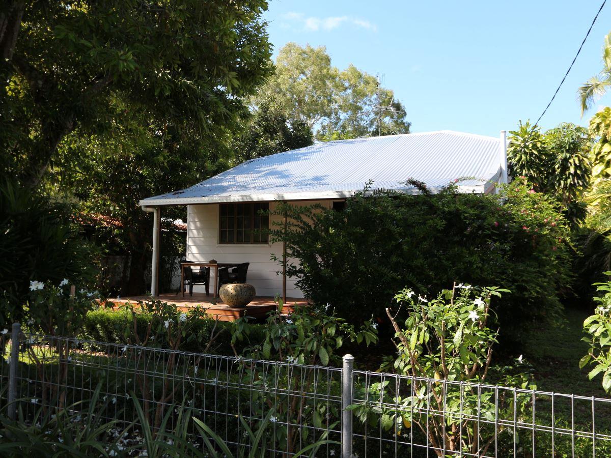 Gorgeous Beachside Cottage - Cute As A Button