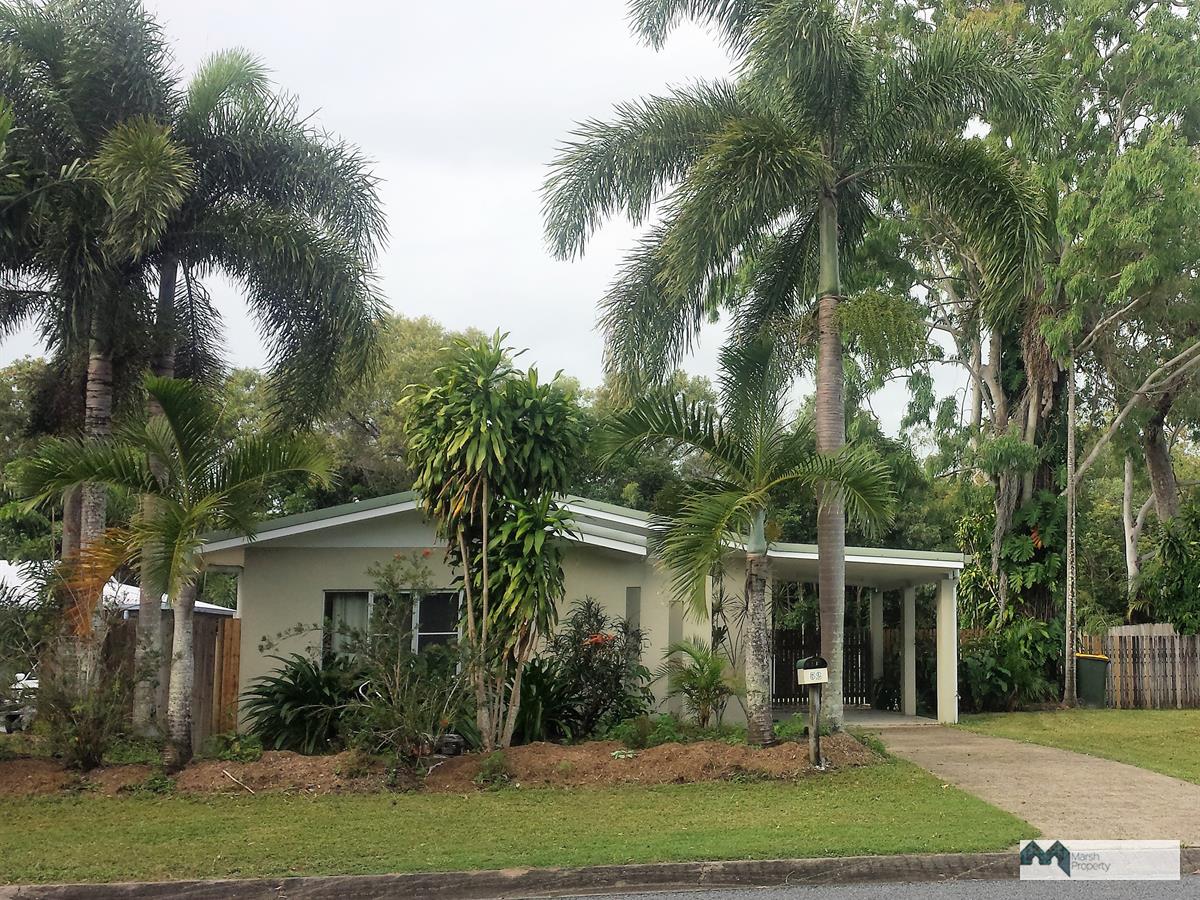 Low Maintenance Home In Holloways