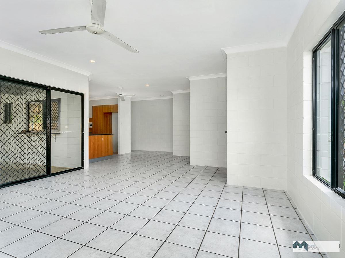 72 Shaft Street, Edmonton - Thumbnail 3