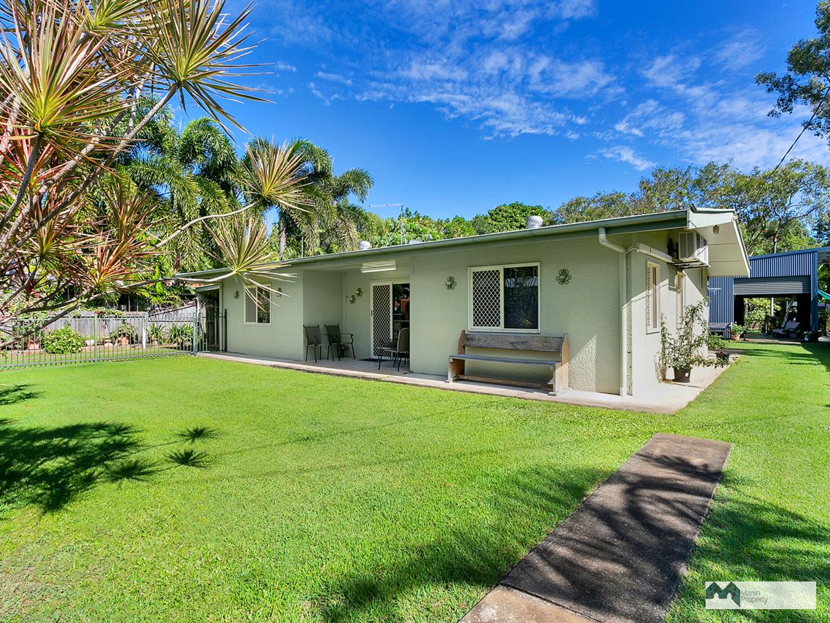 Super Tidy Overlooking Rear Bushland