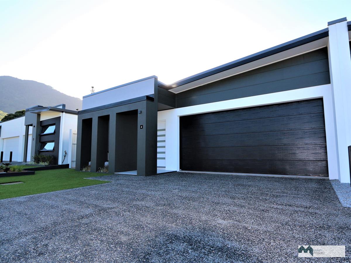 Brand New In Redlynch